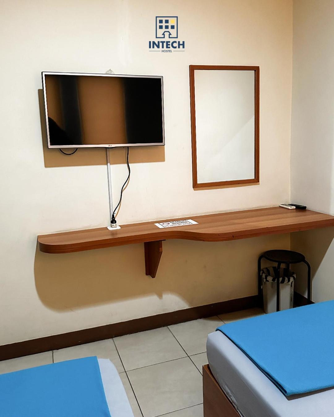 Intech Hostel Bandung Bagian luar foto